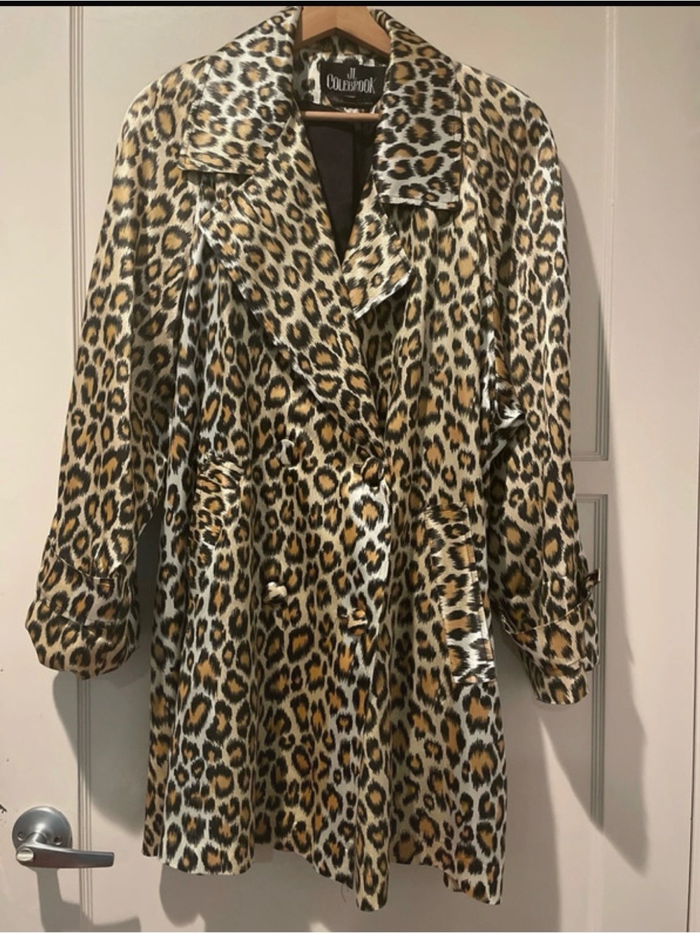 Vintage JL Colebrook Leopard Satin Trench Coat L Made USA Animal Print